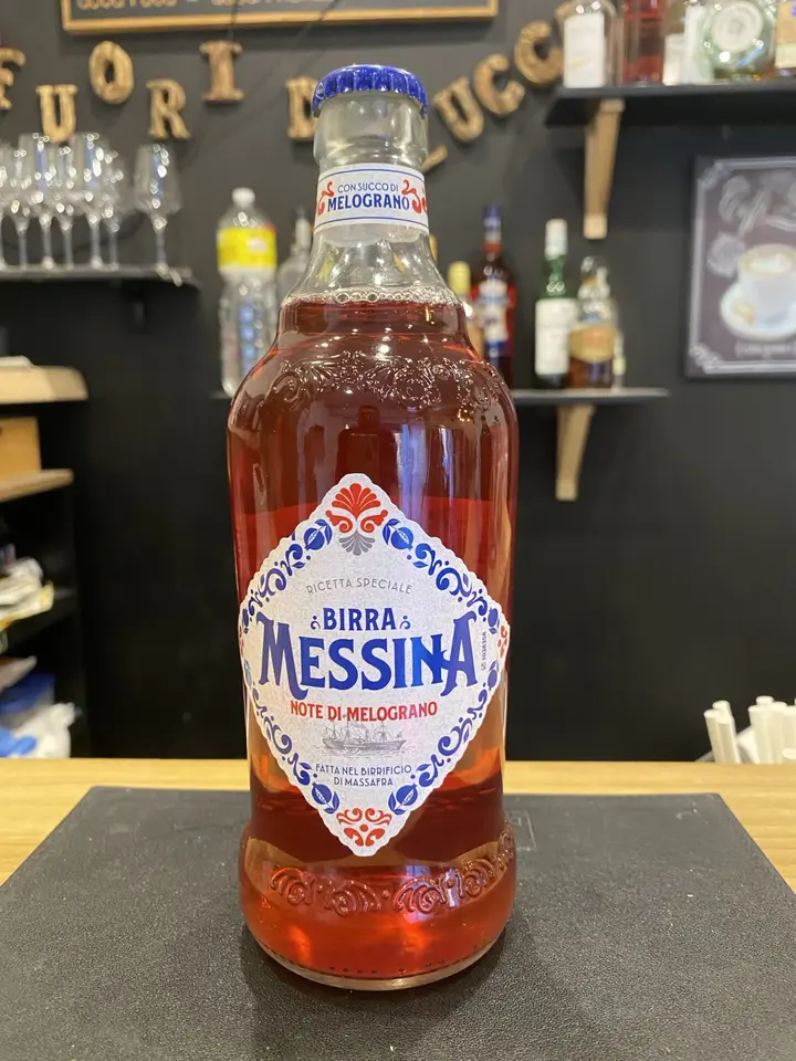 Bottiglia di Birra Messina Note di Melograno